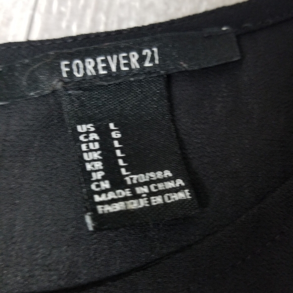 Forever 21 semi sheer button back blouse - Picture 3 of 10